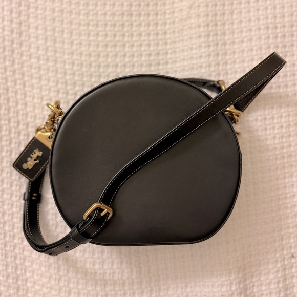 Coach Handbags - Coach Black Leather Canteen Crossbody Bag